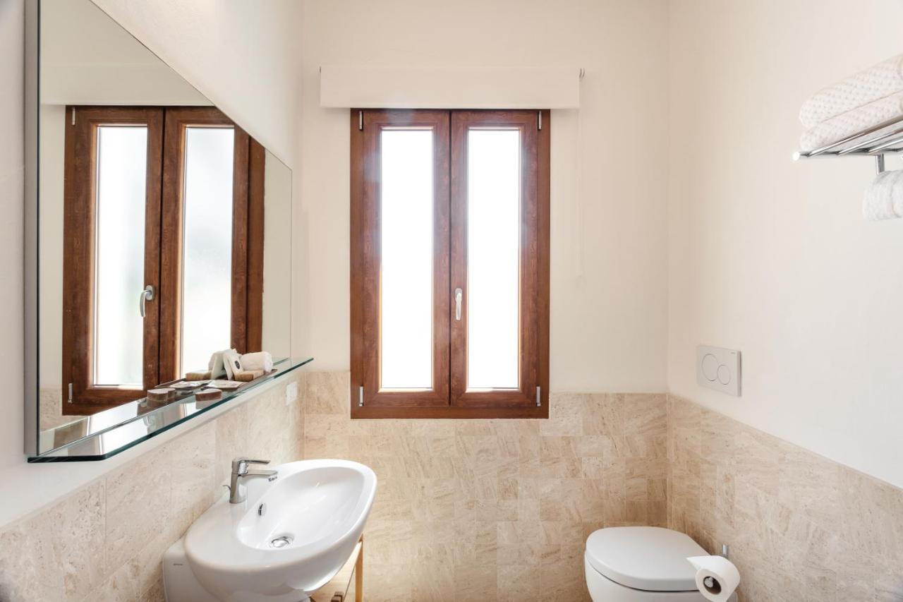 Reef Suites Ольбія Екстер'єр фото