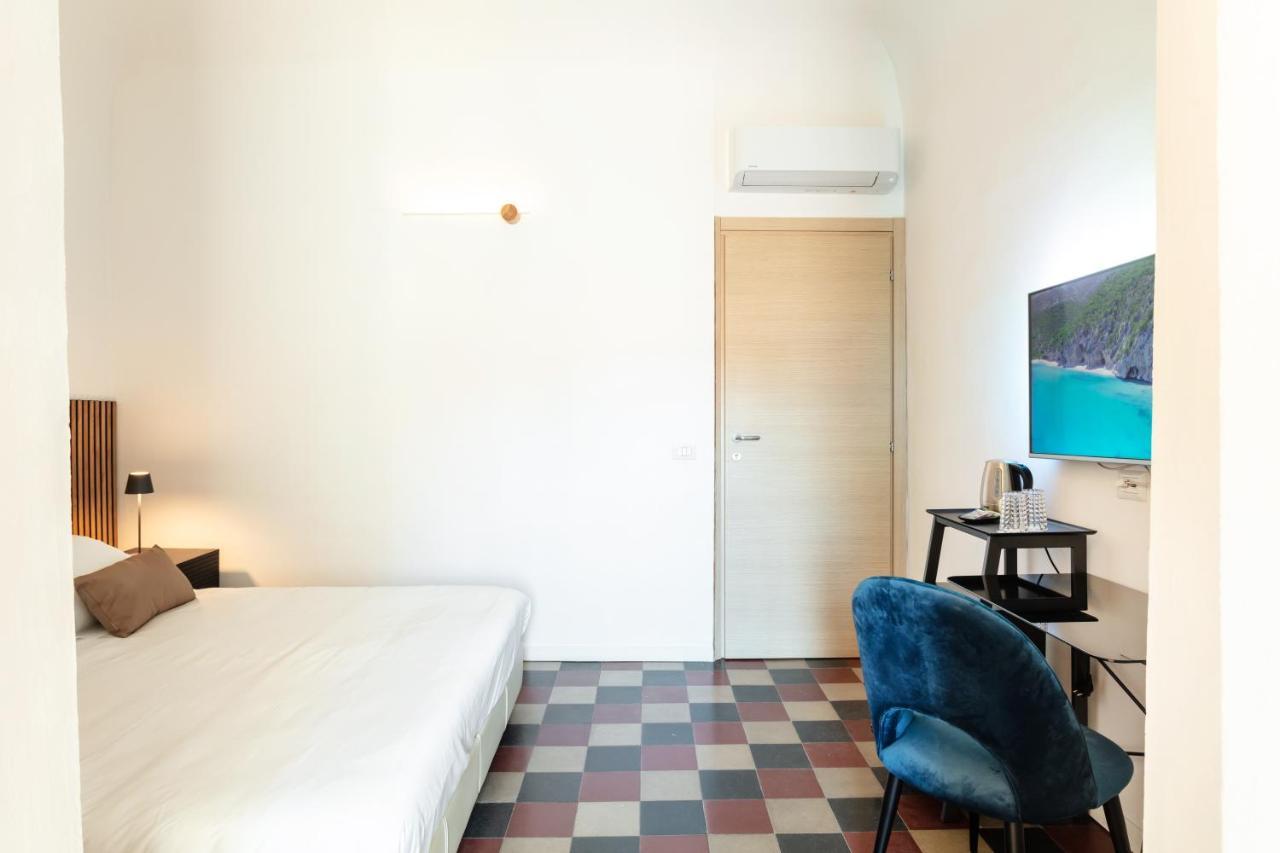 Reef Suites Ольбія Екстер'єр фото